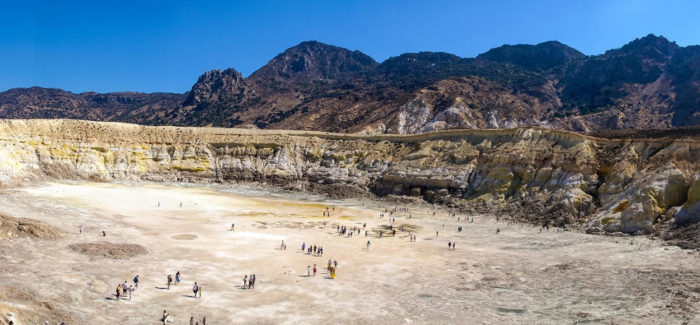 вулкан Нісірос