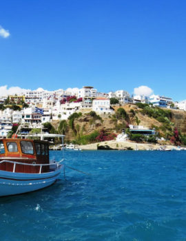 Греція відмовиться від більшості ковідних обмежень до квітня