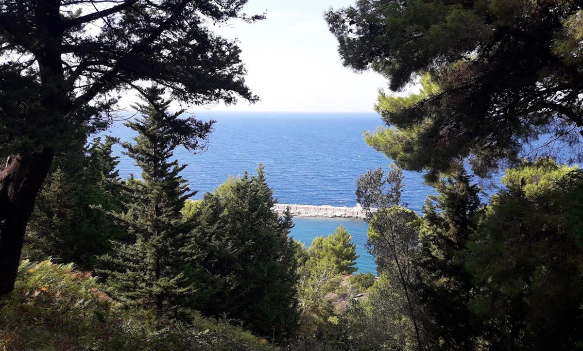 Карабурун-Сазан - Вльора - Албанія