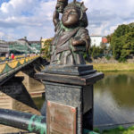 Міні-статуя Свободи - Ужгород - Україна