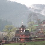 Церква Різдва Богородиці - Ворохта - Україна