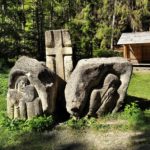 Скелі Довбуша - Яремче - Україна