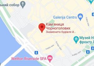 Розташування Будинуку Чорноголових на карті